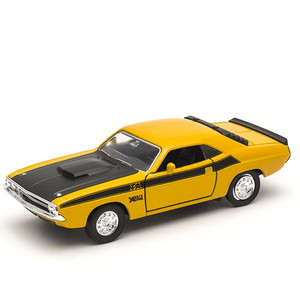 Машинка WELLY - Dodge Challenger T/A 1970, ассортимент
